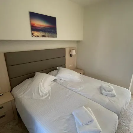 Angelika House 2