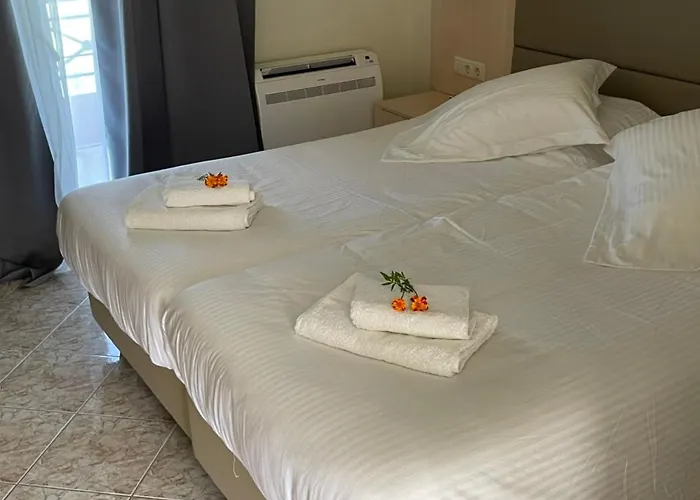 Angelika House 2 マラティアス